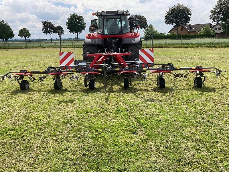 Massey Ferguson TD 776X DN