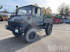 Mercedes-Benz Unimog 424
