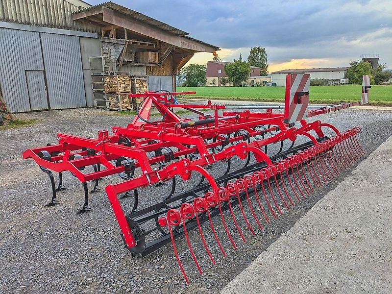 POM Meteor II Leichtgrubber 5,0 m (Feingrubber, Flachgrubber)