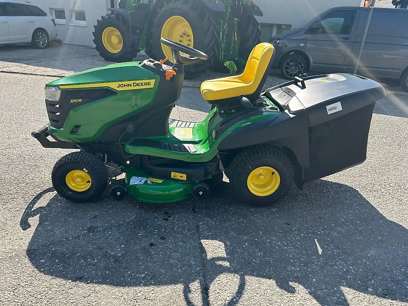 John Deere X 167R