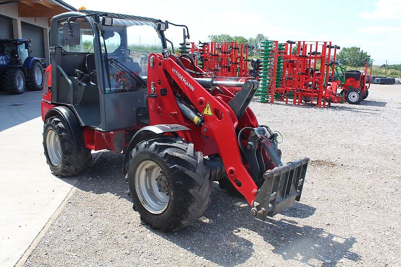 Weidemann 2070 CX 50
