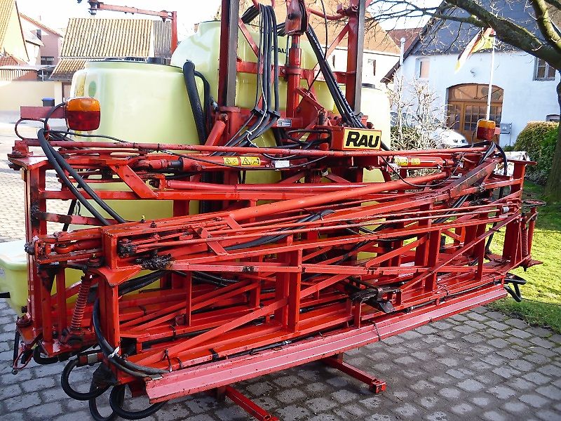 Rau Spritzgestänge 18m, Typ HPL 18---hydr. Klappung