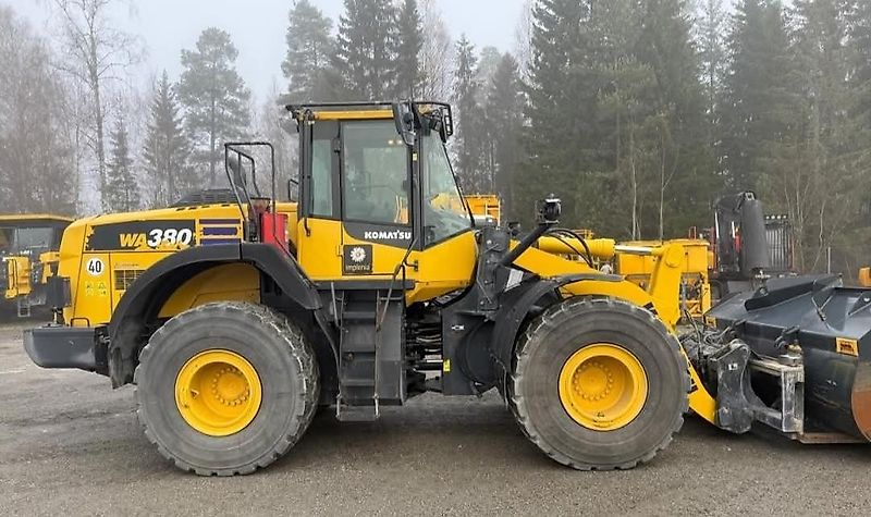 Komatsu WA 380-8E