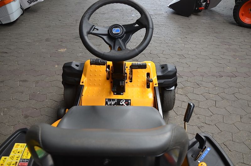 Cub Cadet XZ2 107i