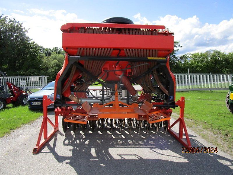 Kuhn Venta 3030-24