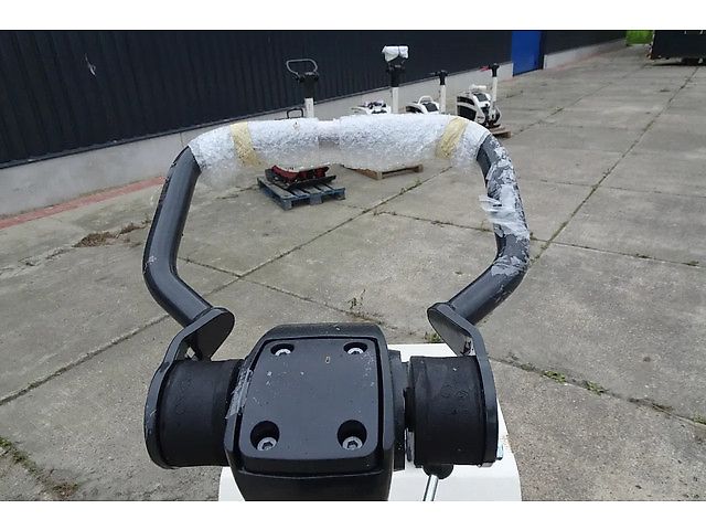 Dynapac Trilplaat DRP70D