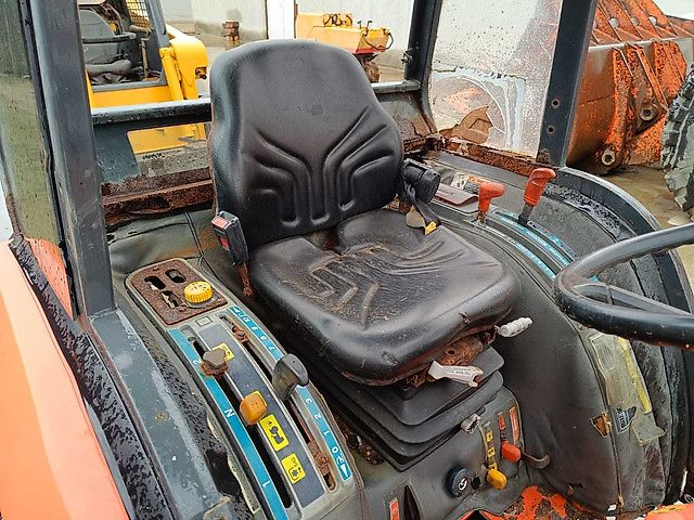 Kubota STV40