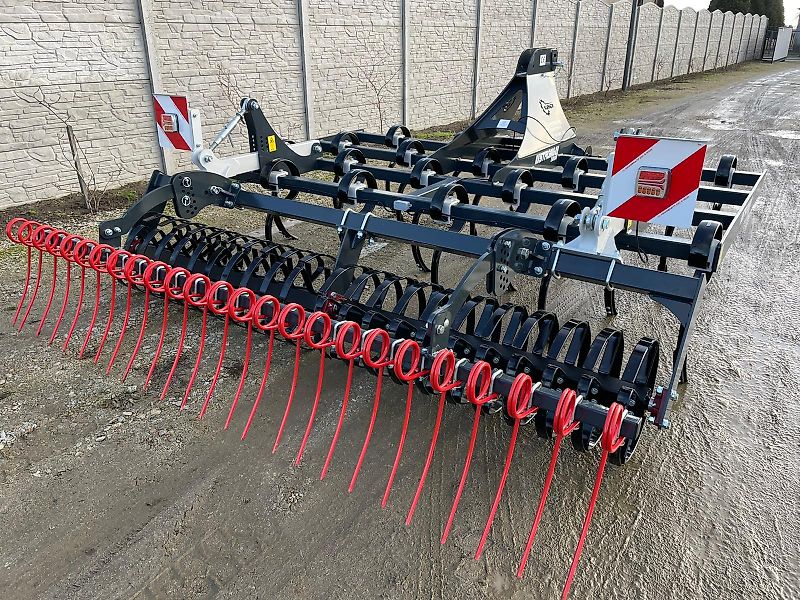 Leichtgrubber 3m Stoppelgrubber Federzinkengrubber Egge Top Preis NEU