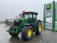 John Deere 6210R