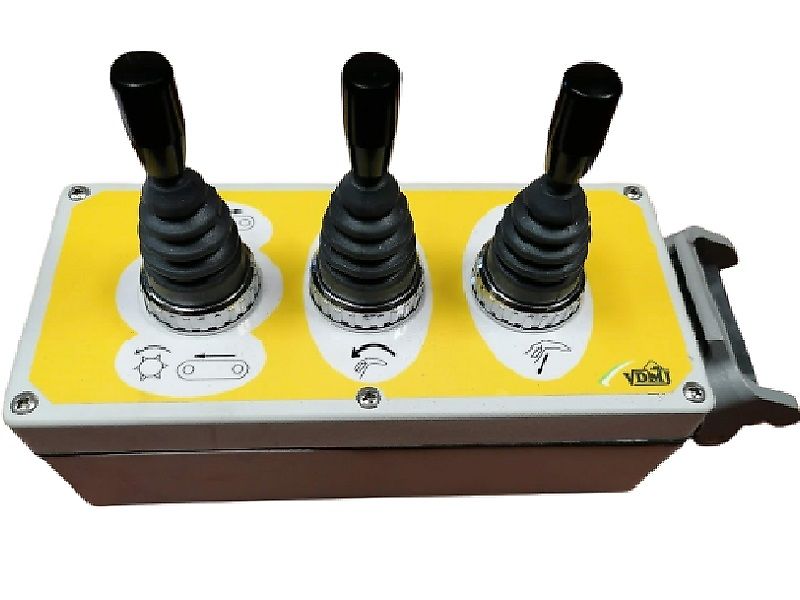 VDMJ TSB-260Z Einstreumaschine mit 300 Grad Drehturm Schleppermaschine