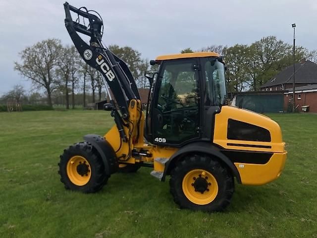 JCB 409