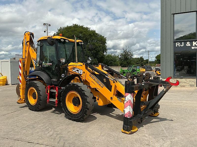 JCB 5CX Waste Master Wheeled Digger (ST23511)