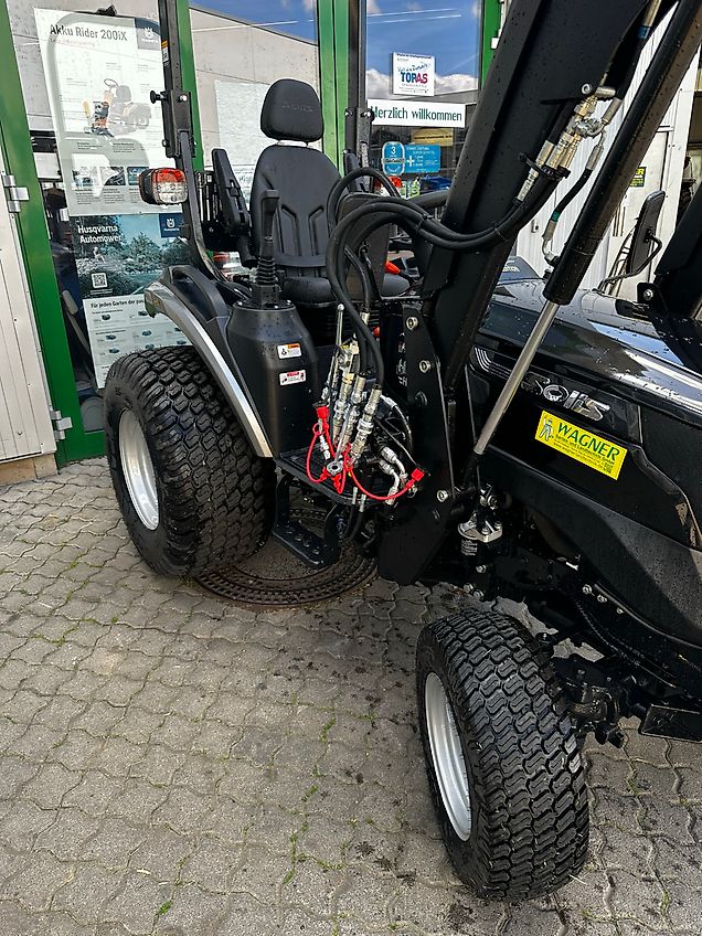 Solis 26 HST, 26 PS, Sonderedition " Panther schwarz" FRONTLADER, intern 74850