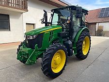 John Deere 5100M