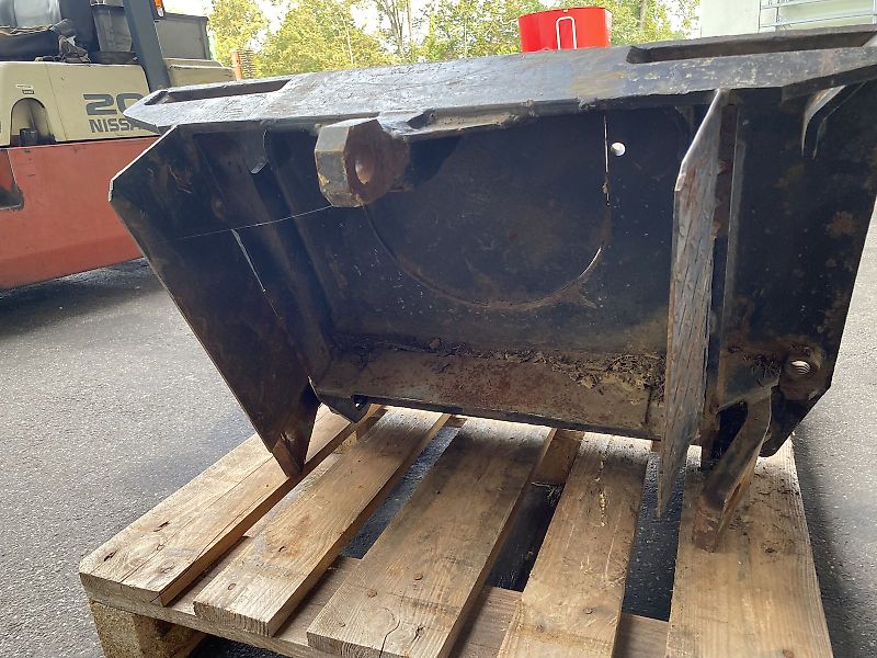 John Deere Kommunalplatte zu Zuidberg Fronthydraulik Kat II