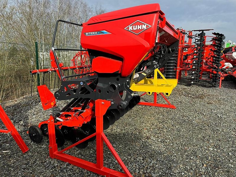 Kuhn Sitera 3030-24 E