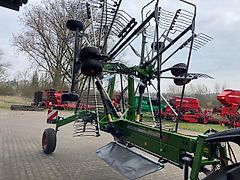 Fendt FORMER 880 MITTELSCHWADER