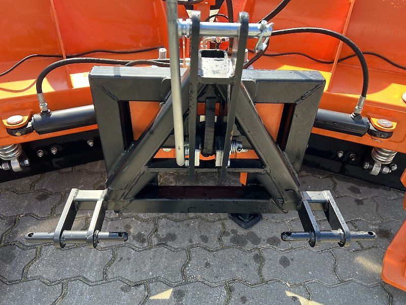 Pronar PUV 2000 V-Schneeräumschild