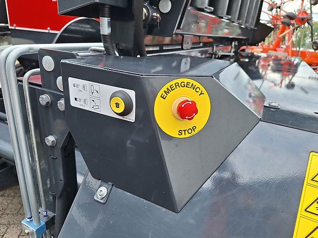 Pöttinger IMPRESS 125 FC-PRO