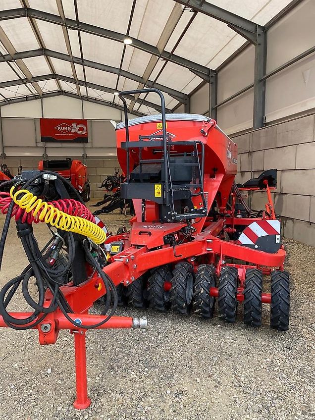 Kuhn Espro 3000