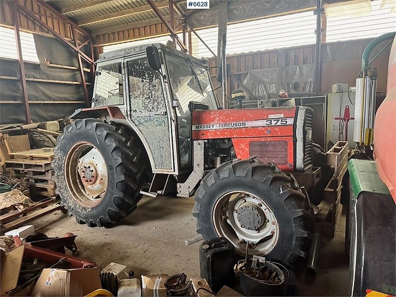 Massey Ferguson 375