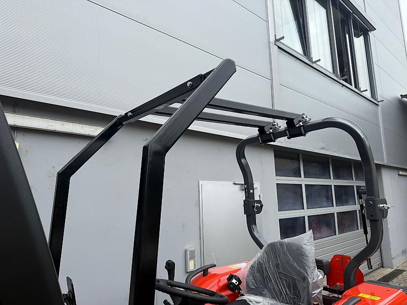 Kubota KUBOTA L1-452 S (L1452), 45PS Allradtraktor, inkl. Frontlader m. Parallelführung