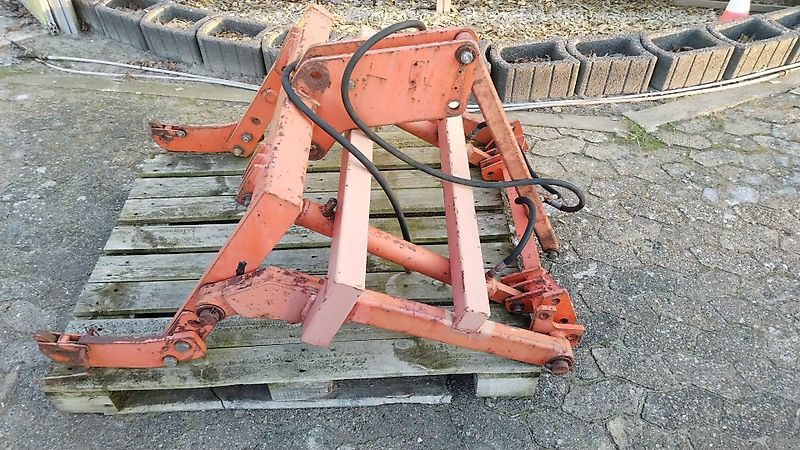 Howard Hubgerüst Orginal Howard passend für Fräse Kreiselegge Zinkenrotor Rotavator Orginal Hitch mit 2 Hubzylinder