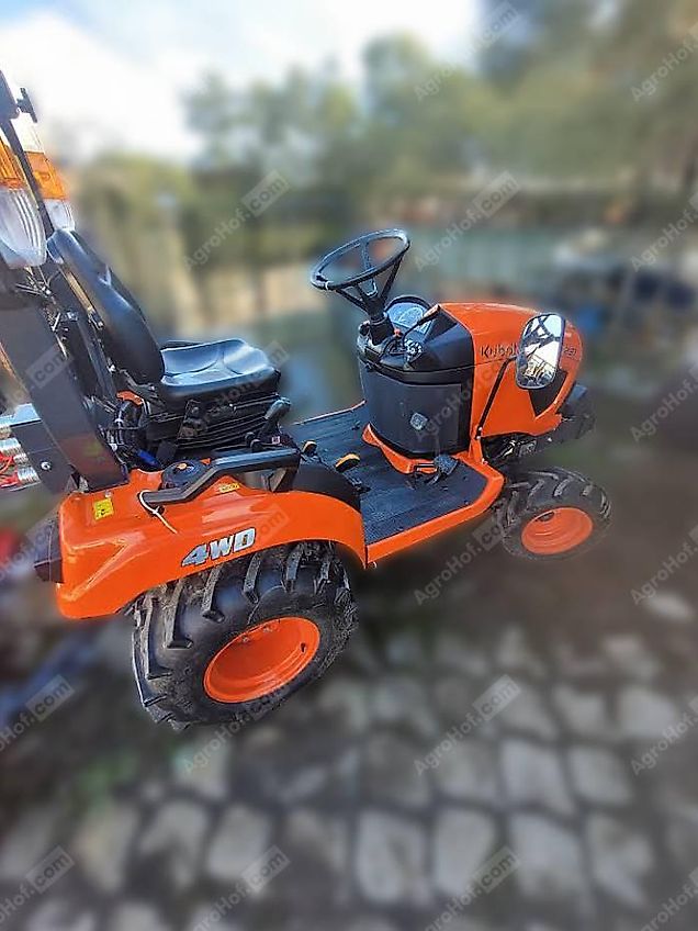 Kubota BX231 / Mini Traktor 25 PS