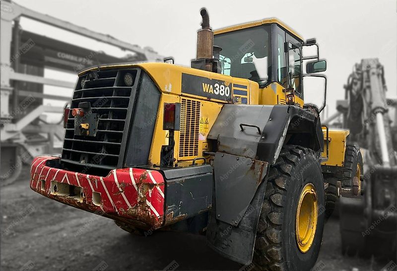 Komatsu WA 380 / Radlader 192 PS