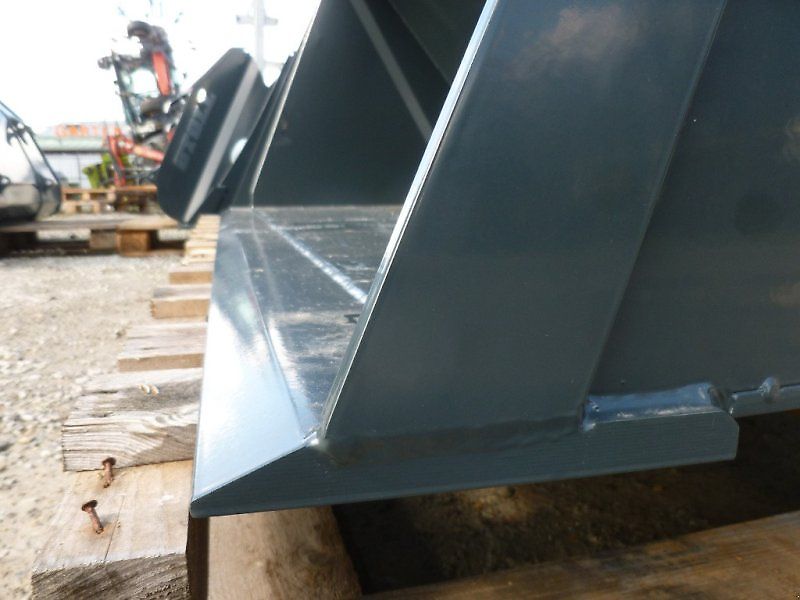 Stoll Maxi-Schüttgutschaufel Robust M 2,20m