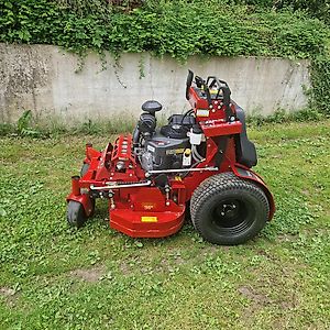 Iseki Ferris Stand on