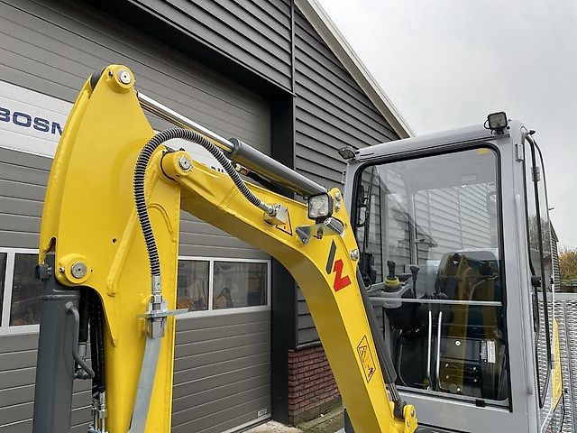 Neuson ET16 minigraver NIEUW + Vlemmix 2 asser €445 LEASE