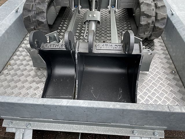 Neuson ET16 minigraver NIEUW + Vlemmix 2 asser €445 LEASE