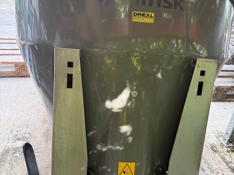 Egholm Salz- und Kiesstreugerät