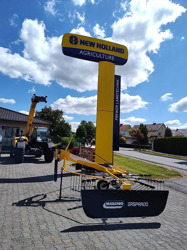 New Holland Pontente LT 320 Maschio/Stoll/New Holland