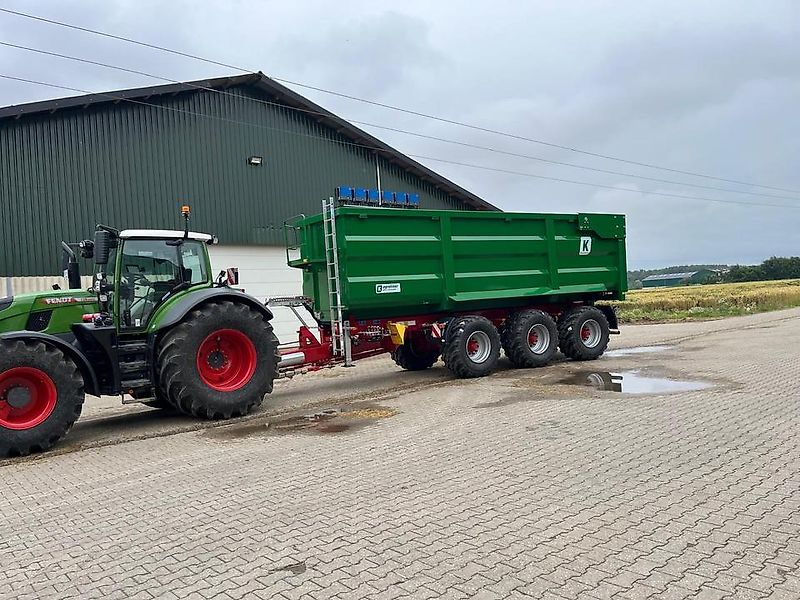 Kröger MUK402. Zentralachs-Muldenkippanhänger 31 Tonnen