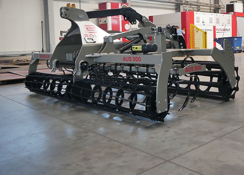 MD Rol-Ex Saatbettkombination mit Hitch AUS 2,5 m - 3,0 m