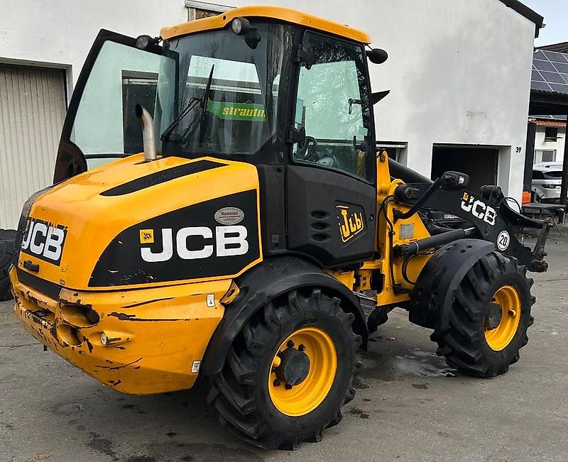 JCB 409