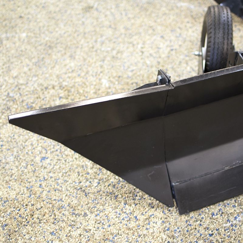 Planierschieber 2,30 m Planierschild Gräter Räumschild mit Rädern Winterdienst Kellfri