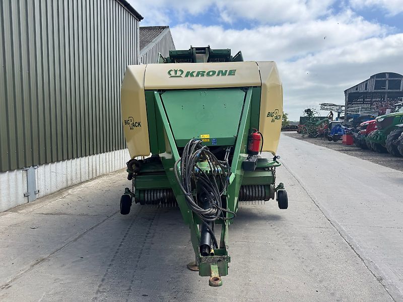 Krone Big Pack 12130 Square Baler