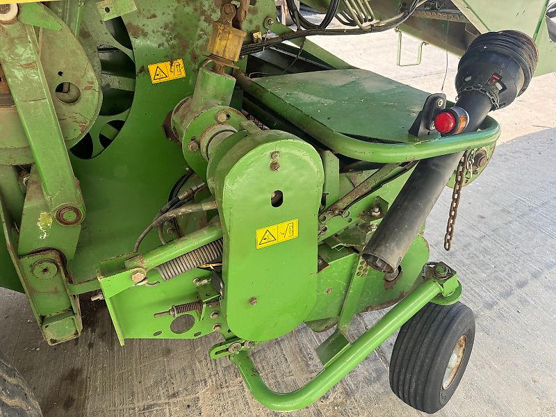 Krone Big Pack 12130 Square Baler