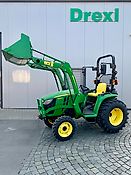 John Deere 3038E