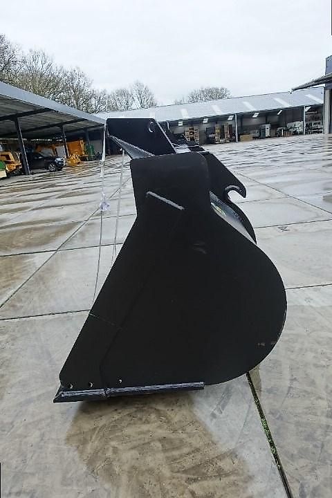 JCB Bac JCB à lame réversible 2.6m³ JCB-Volvo