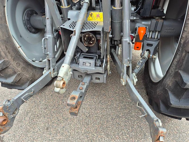 Massey Ferguson 4708 inkl MF FL 3615