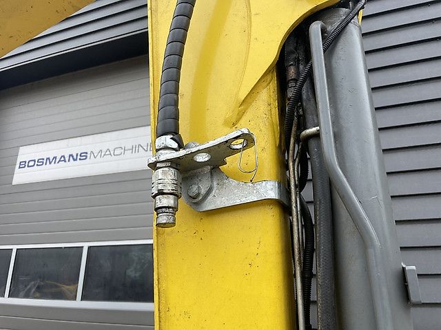 Neuson EZ36 minigraver / centrale smering