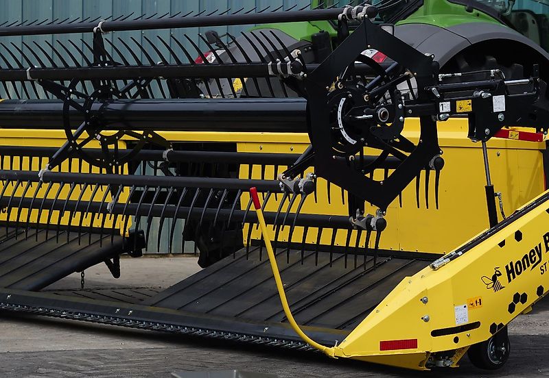 Honey Bee ST 15 - BANDSCHWADMÄHWERK