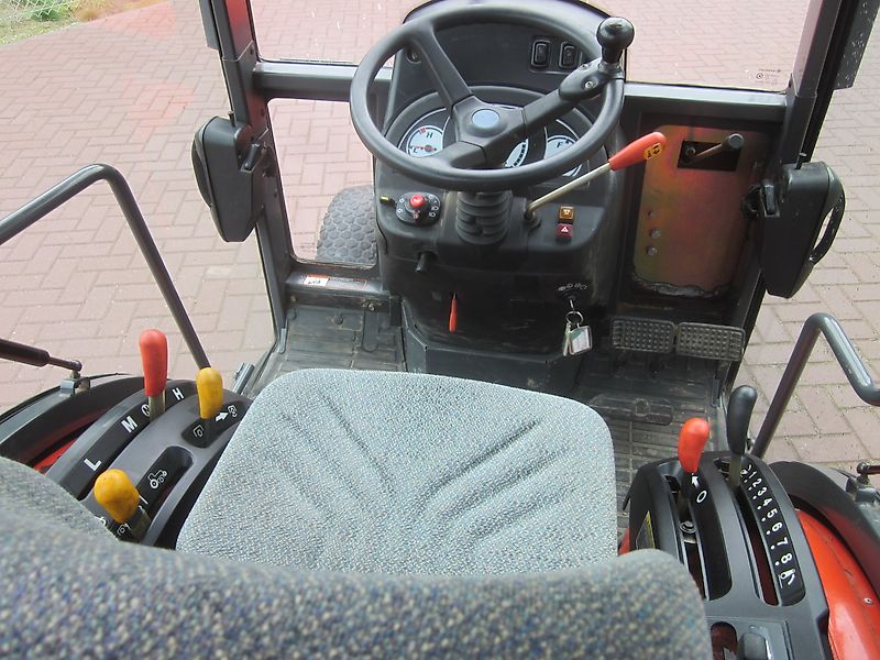 Kubota TRAKTOR COMPACT | B2530 | 2014 | 376 DRAAIUREN