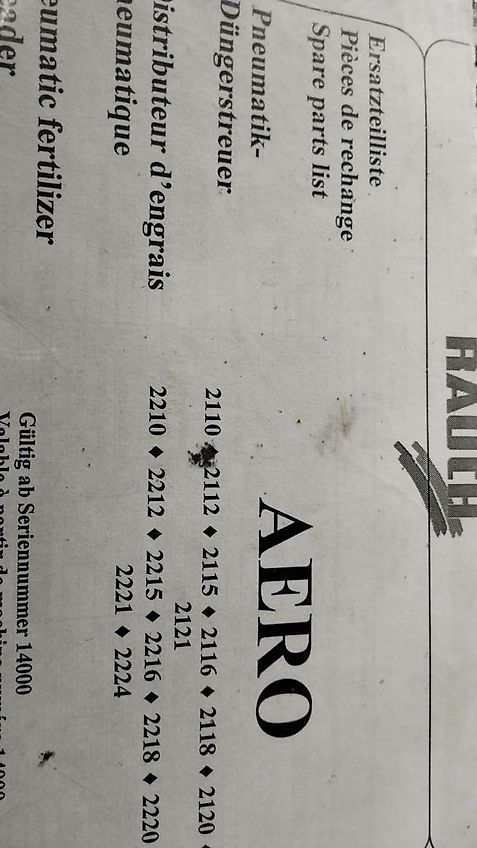 Kuhn Kuhn AERO 2024 Pneumatikstreuer Rauch Aero 2224 Pneumatikstreuer 24m Arbeitsbreite Quantron L Bedienterminal 16 Auslässe Abstand 150cm 4 Fach Teilbreitenschaltung gestängrklappung Hydraulisch