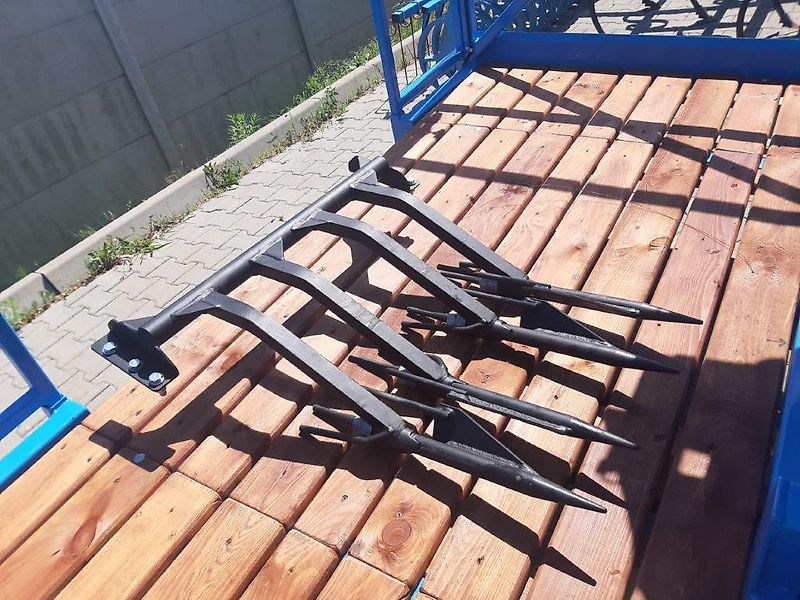 KRUKOWIAK Z -653 ; ; Arbeitsbreiten:1200mm; 1350mm; 1400mm; 1500mm; 1650mm ;1800mm; 2050mm; Verschiedene Aufnahmen! Vierkantrodewelle