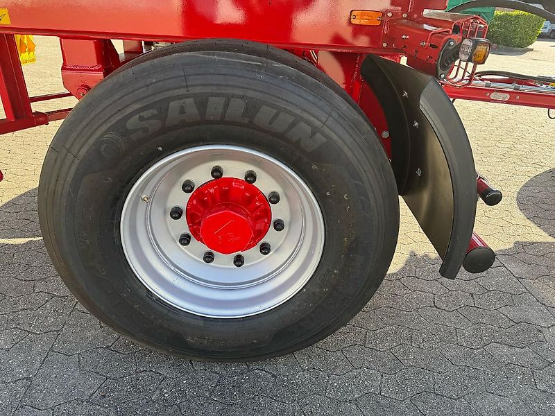 Kröger 18to 3 Schieber mit Kunststoffbordwand Interne Nr. 40744